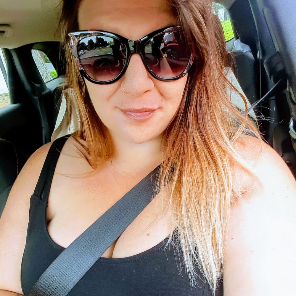 Meet your Posher, Toni